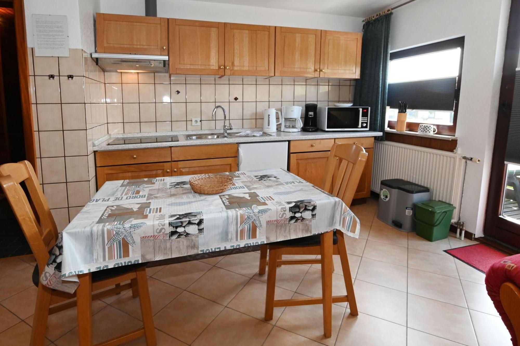 Haus-Lily-Nr-03 Apartment Busum Exterior photo