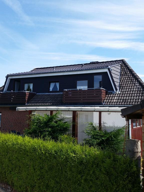Haus-Lily-Nr-03 Apartment Busum Exterior photo